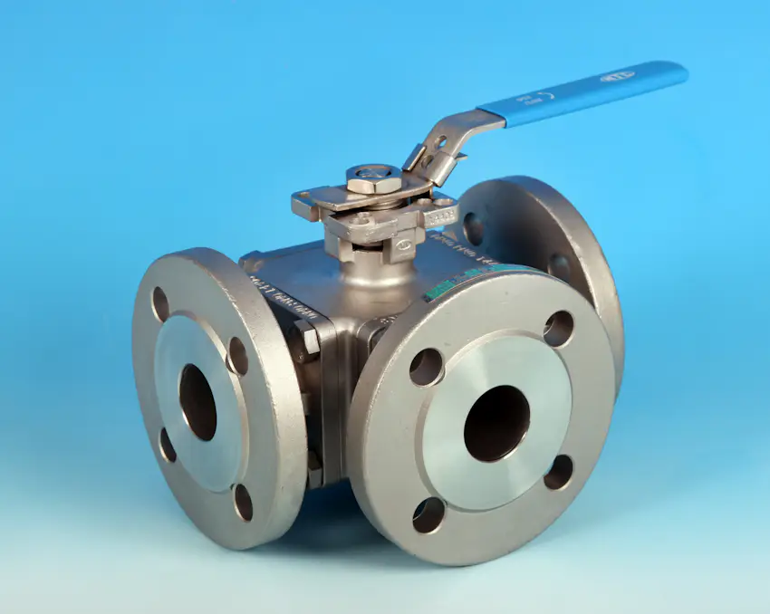 S/S Ball Valve 3-Way Direct Mount Flanged ANSI 150